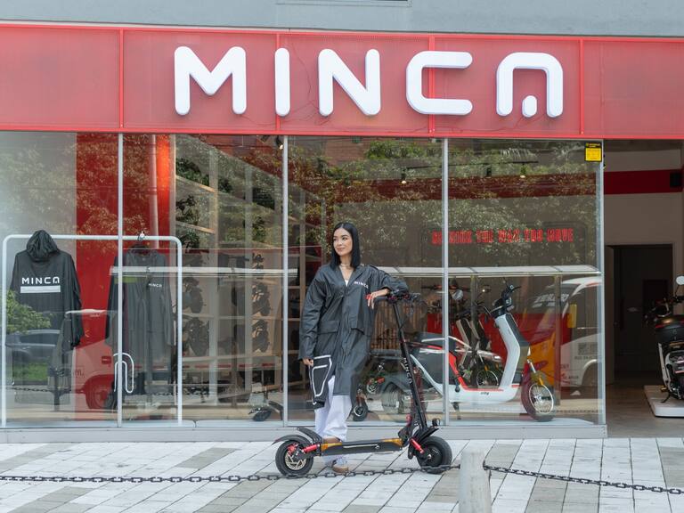 Minca Electric llega a Medellín: movilidad sostenible para una ciudad en movimiento