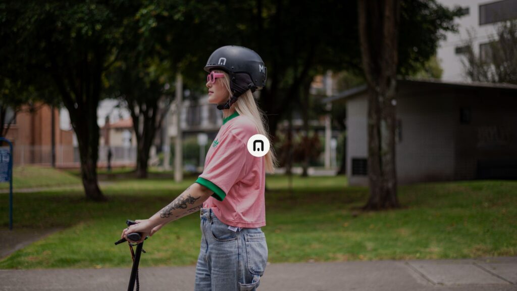 ¿Puedo llevar mi patineta eléctrica en avión durante mis vacaciones?